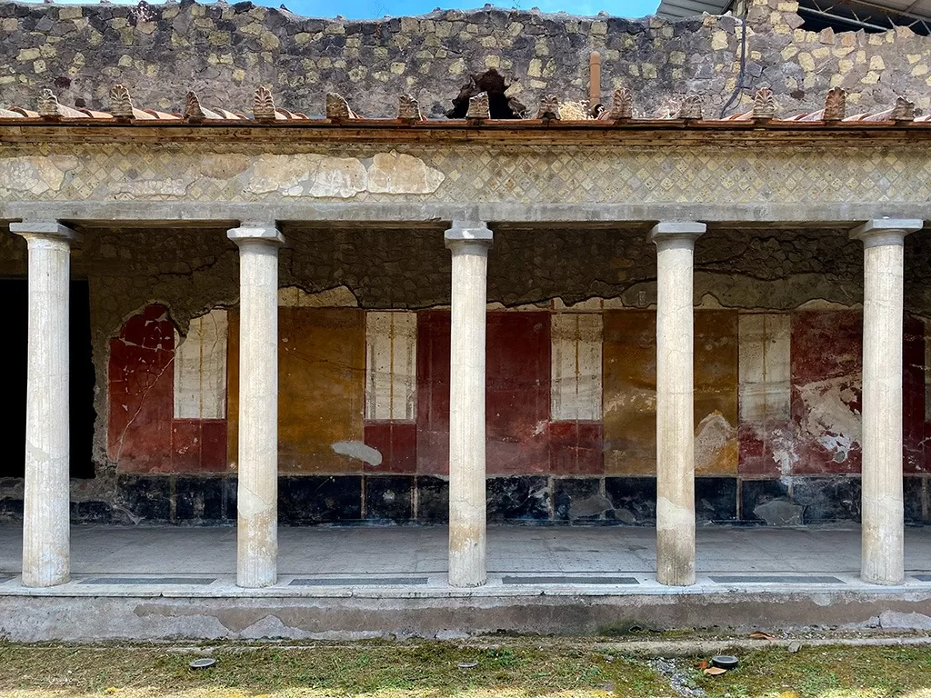 villa oplontis ancient frescoes