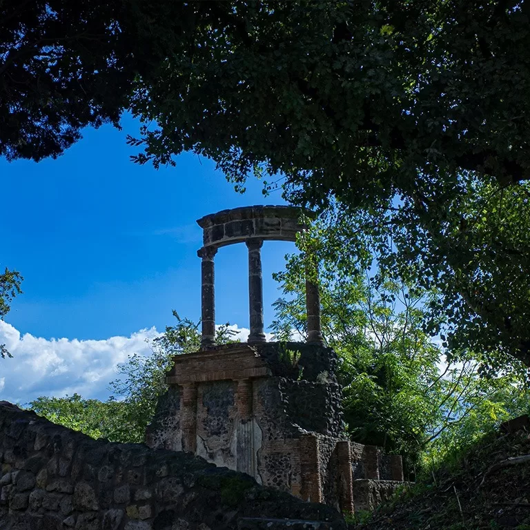 pompeii visit from Naples in October