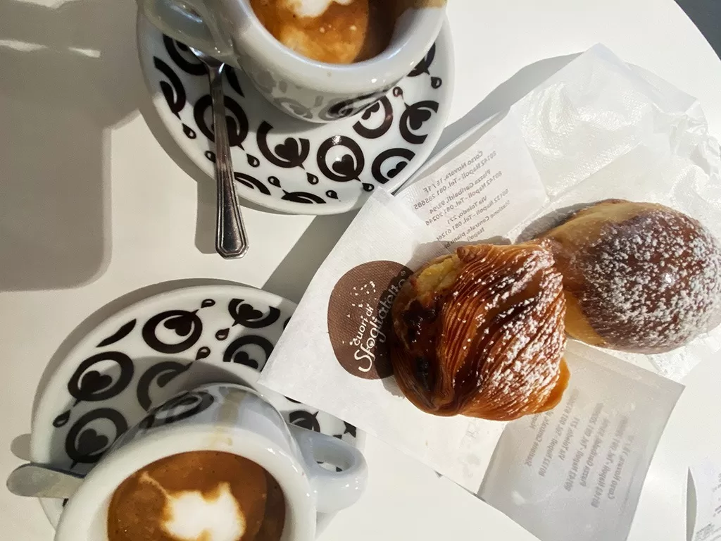 sfogliatelle pastries and coffee cups