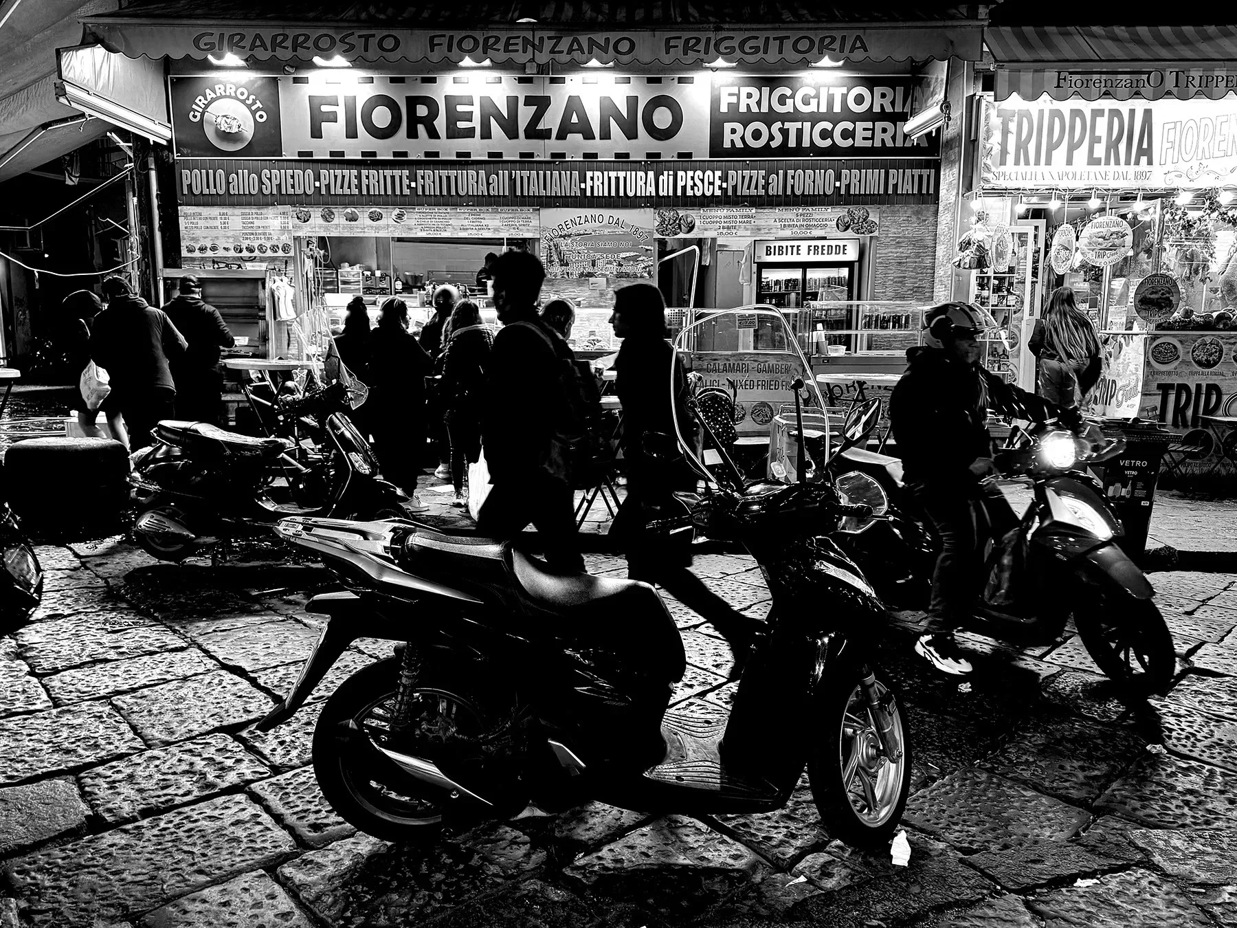 naples street scene with mopeds