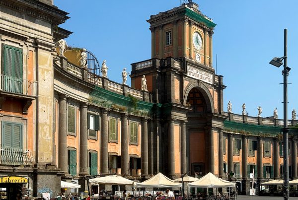 piazza dante in summer where to stay in naples