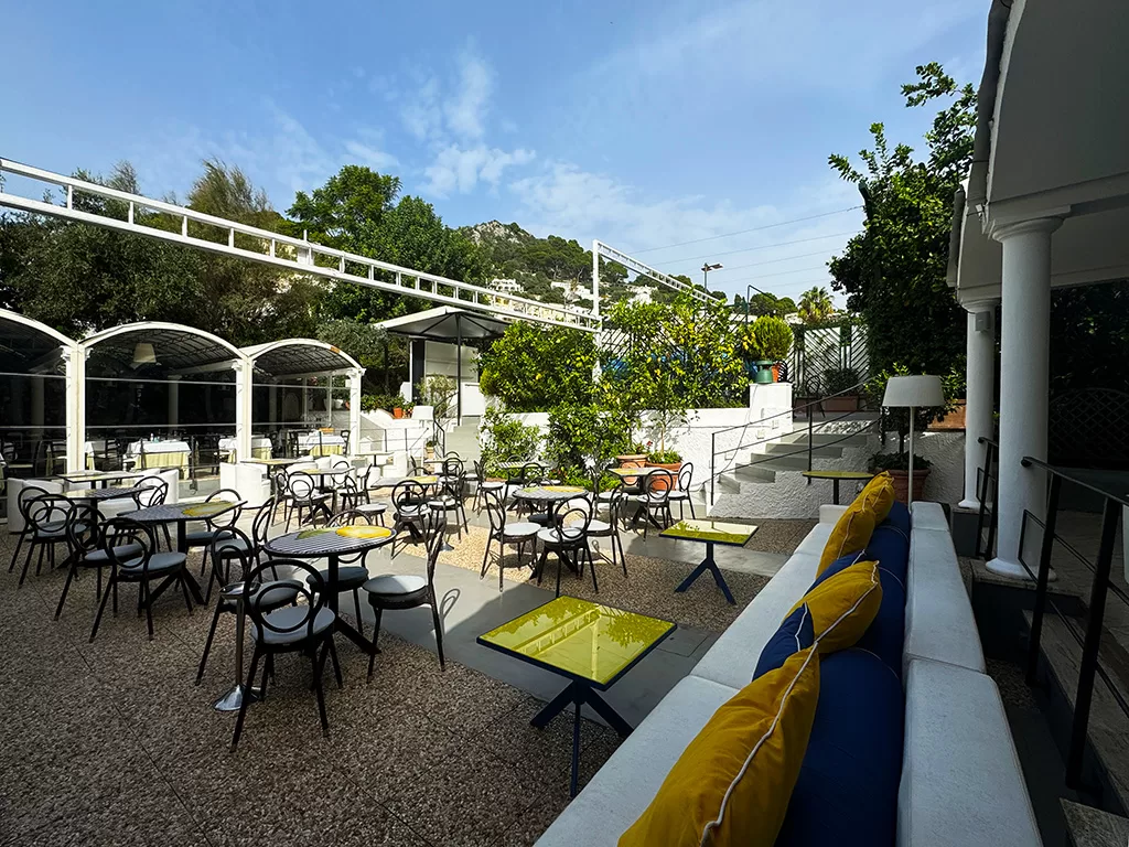 villa verde garden tables capri