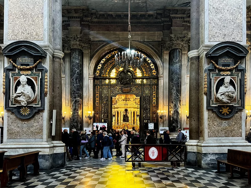 entrance to san gennaro chapel