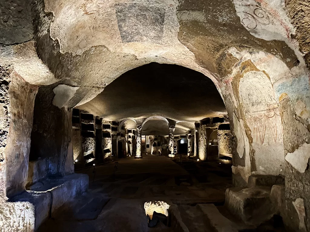 catacombs of san gennaro wide view of burial area