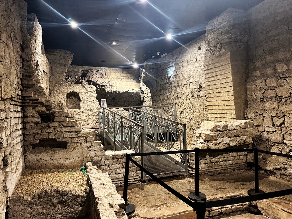 Neapoli Sotterranea San Lorenzo Complex Ancient Ruins