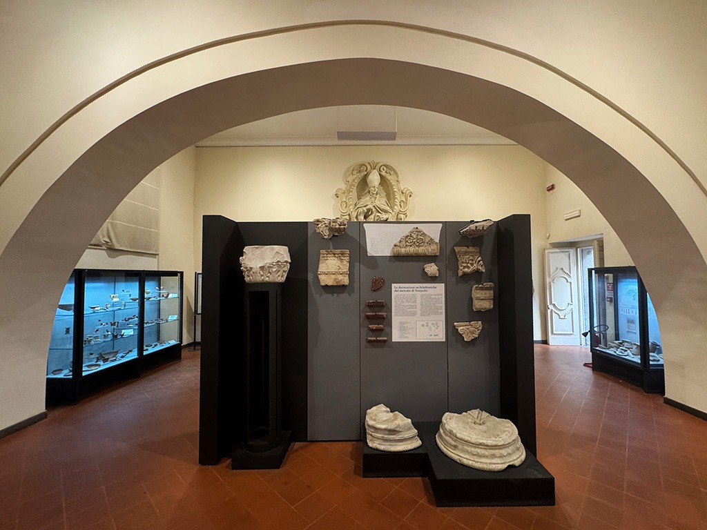 Neapoli Sotterranea San Lorenzo Complex Museum Spolia