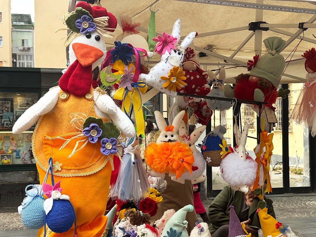 easter toys on display on Naples market stall