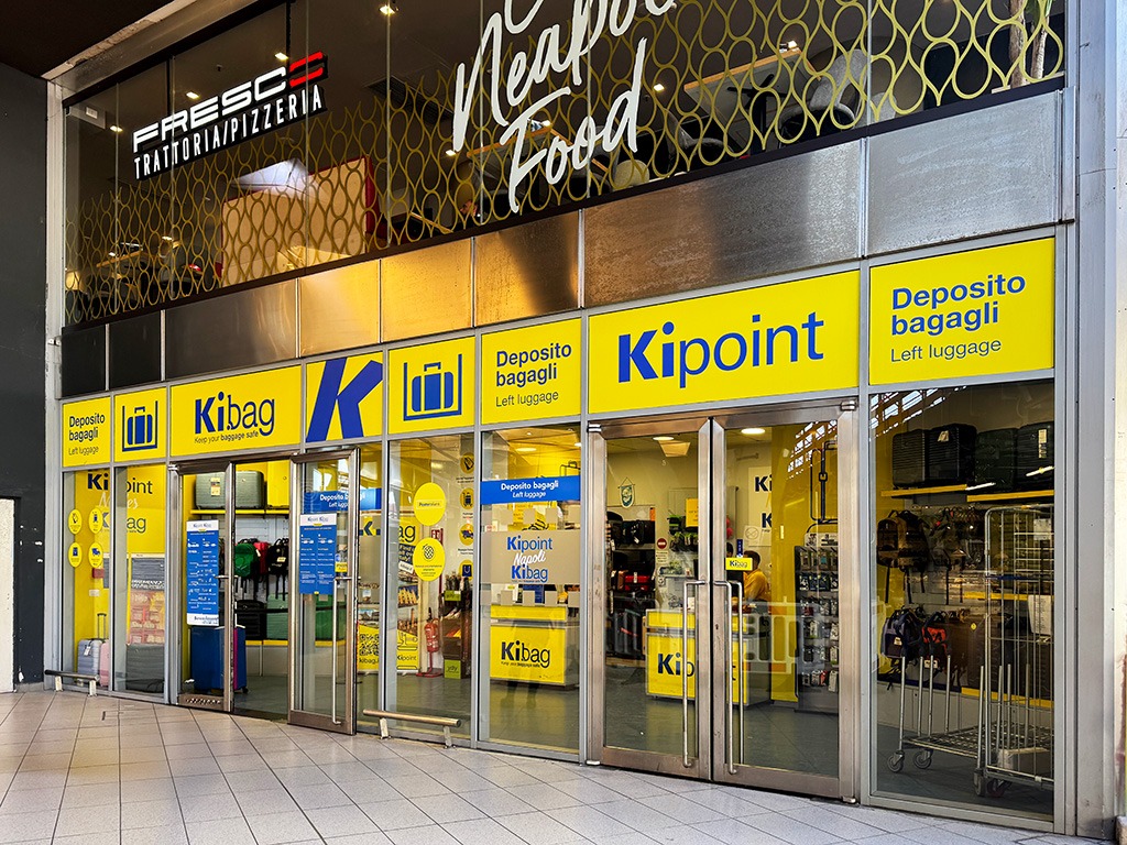 napoli centrale luggage storage point