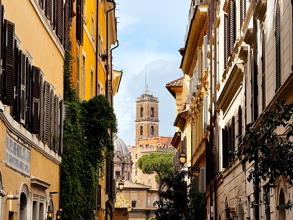 street view in monti rione rome