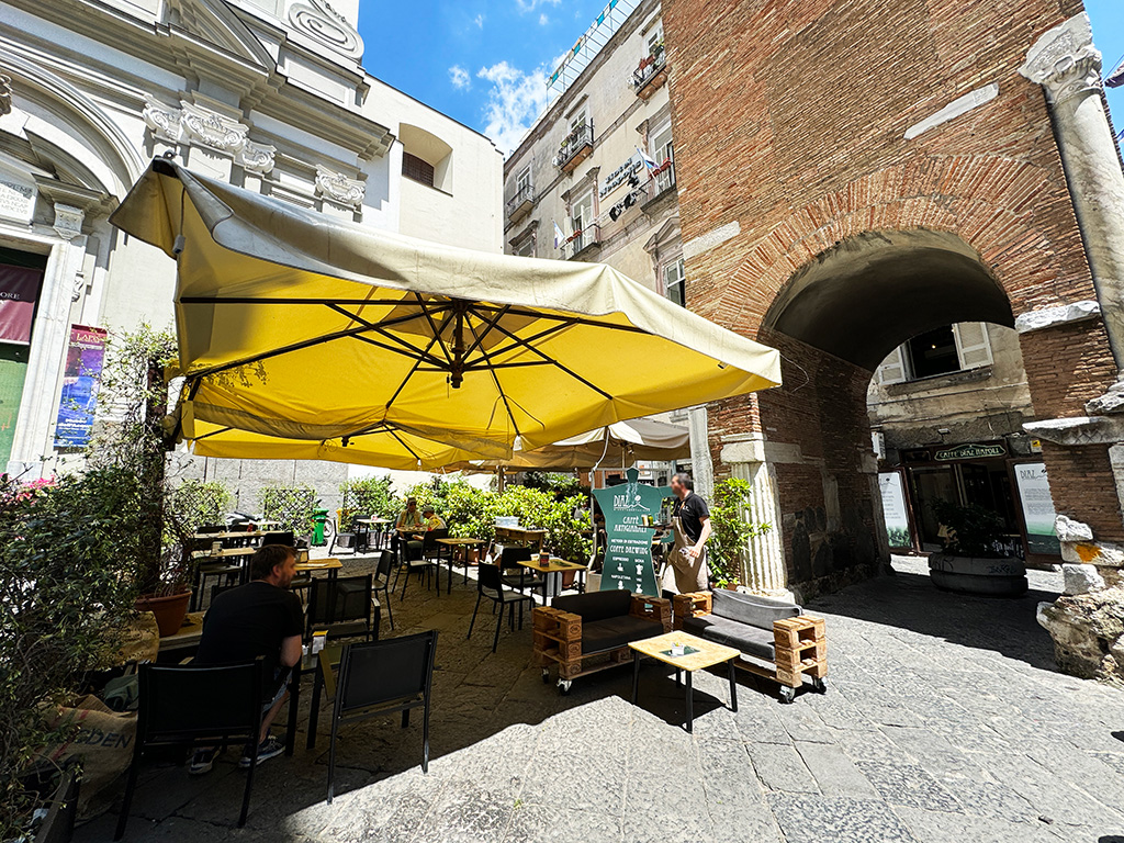 view of diaz outdoor seating on via dei tribunali